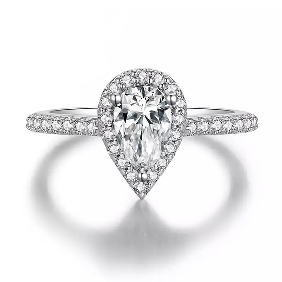 1.5ct Pear Cut Halo Moissanite Diamond Wedding Engagement Ring - Picture 1 of 12